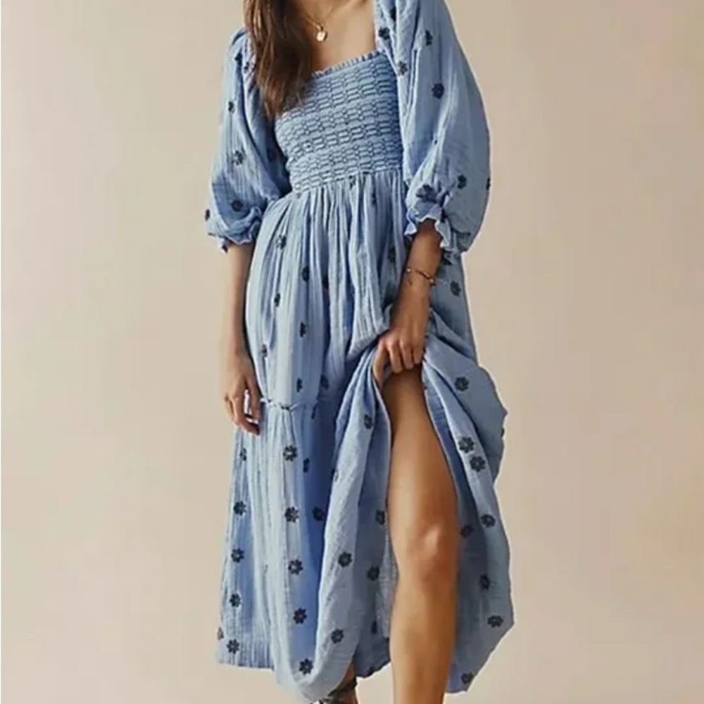 Not for sale. ISO This color free people dahlia dress.